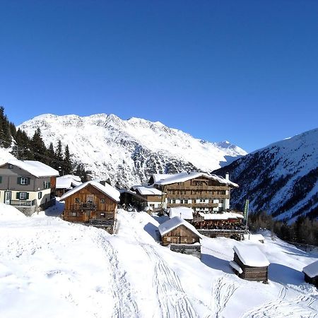 Hotel Silbertal - Almhuetten Sölden Oda fotoğraf