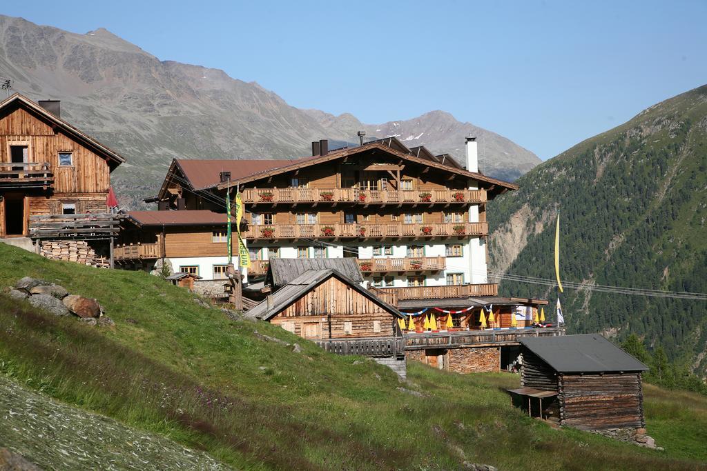 Hotel Silbertal - Almhuetten Sölden Oda fotoğraf